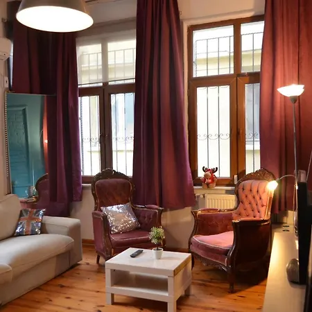 A Sweet 2 Bedrooms Apart O-2 İstanbul