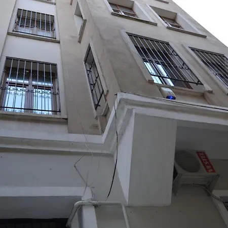 A Sweet 2 Bedrooms Apart O-2 İstanbul