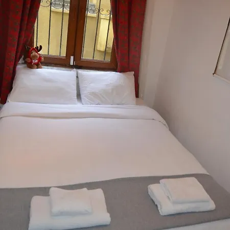A Sweet 2 Bedrooms Apart O-2 İstanbul